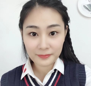 林圆芳照片